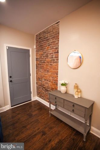 2022 21 St, Philadelphia PA 19145-2722 exterior