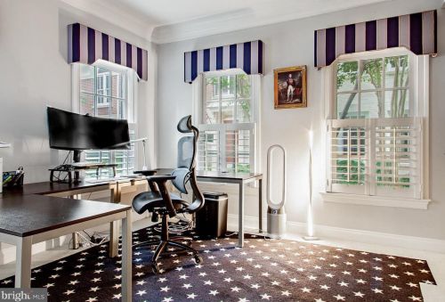 707 Frd Lndg Way, Alexandria VA 22314-3887 exterior