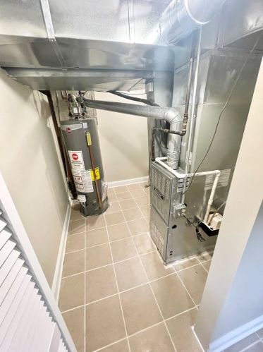 3040 55 St, Chicago IL 60632-4738 exterior