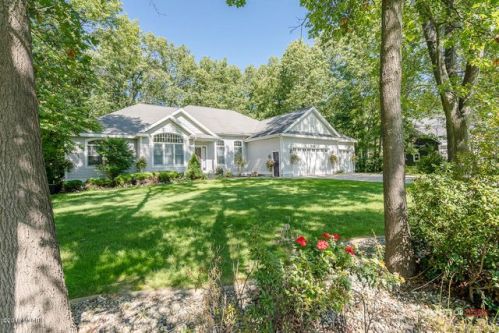 4868 Terravita Dr, Sylvan Beach, MI 49461-9347