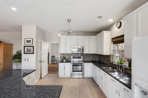 10108 Preston Vineyard Dr, Frisco TX 75035-8097 exterior