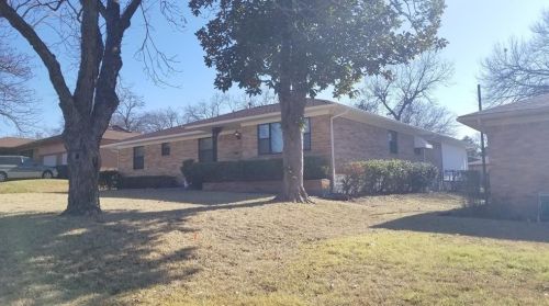 636 Calcutta Dr, Dallas TX  75241-1001 exterior