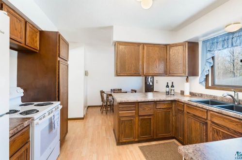 4759 Anderson Rd, Duluth MN 55811-1702 exterior