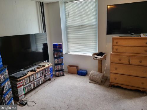 320 19 St, Chester PA 19013-5605 exterior