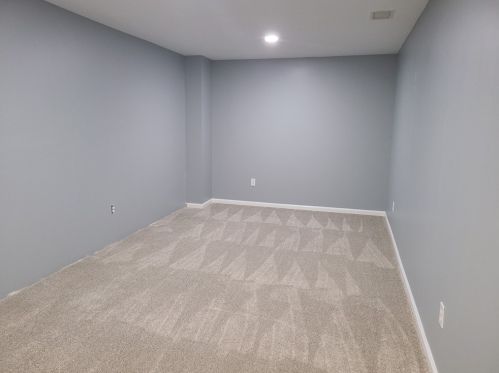 1503 Michael Dr, Pittsburgh PA  15227-3958 exterior