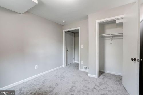 872 Bellevue St, Washington DC 20032-6002 exterior