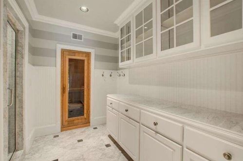 700 Brookwoods Trce, Atlanta GA 30342-2473 exterior