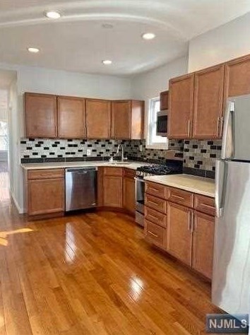 41 Liberty Pl, Union City NJ  07086-7023 exterior