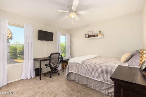 16028 3rd Ave, Phoenix AZ 85023-6282 exterior