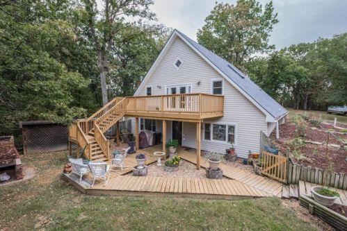 2662 County Road 1310, Moberly, MO 65270-5028