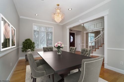 47 Hillside Ave, Berkeley Heights NJ 07922-1708 exterior