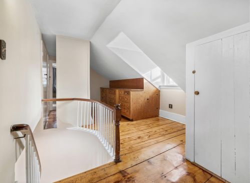 33 Washington St, Concord NH  03301-4341 exterior