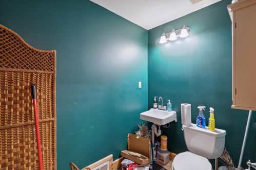 1936 Portage St, Kalamazoo MI 49001-5153 exterior