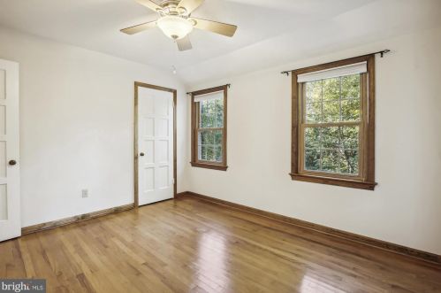 5823 Monticello Rd, Alexandria VA 22303-1302 exterior