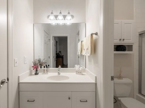 35 Kenmare Hall, Atlanta GA 30324-2566 exterior