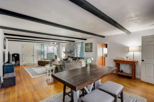 5545 57, Milwaukee WI 53218-3230 exterior