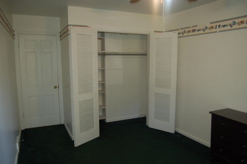 3325 Poinsettia Ave, Grand Rapids MI 49508-2567 exterior