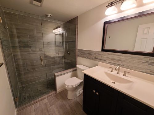 13108 Findlay Ave, Saint Paul MN 55124-8061 exterior