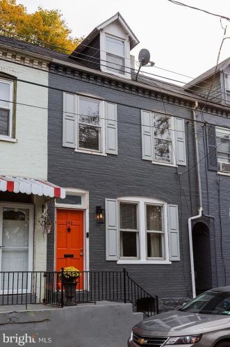 545 North St, Lancaster PA 17602-4463 exterior