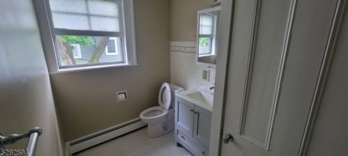 137 Belvidere Ave, Washington NJ 07882-1300 exterior