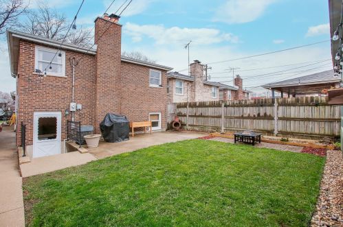3220 Osage Ave, Chicago IL 60634-2953 exterior