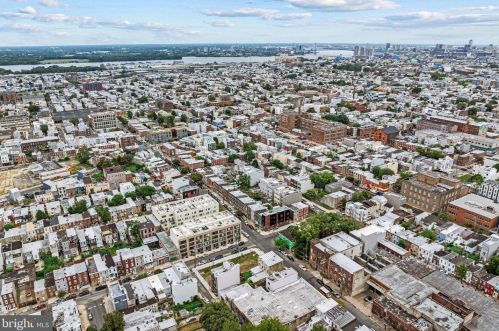 2570 Emerald St, Philadelphia PA 19134-2010 exterior