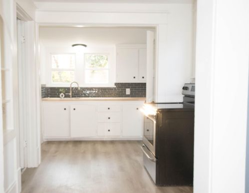 821 Kalamazoo St, Paw Paw MI 49079-1106 exterior