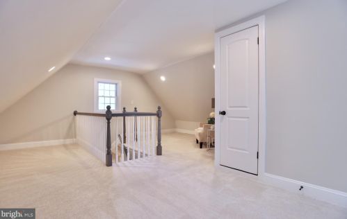 201 University Blvd, Silver Spring MD  20901-1945 exterior