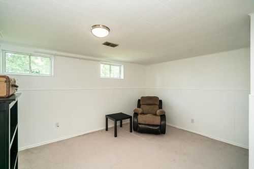 957 Flair Ct, Saint Louis MO 63146-5015 exterior