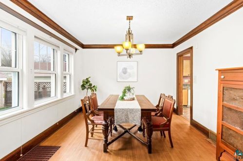 406 43 Ave, Duluth MN 55807-1555 exterior