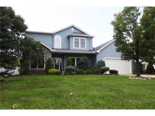 19694 Benbow Rd, Cleveland, OH 44136-7736