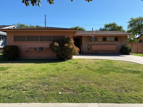 406 Elm Ave, Fullerton, CA 92832-2510