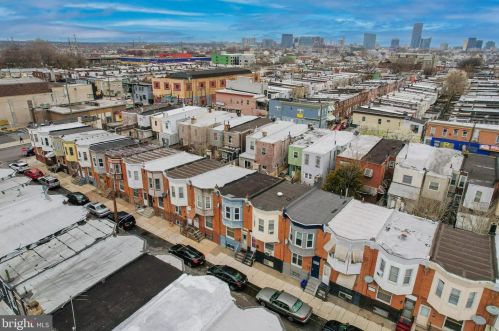 2229 Cantrell St, Philadelphia PA 19148-3320 exterior