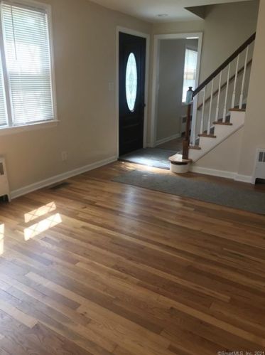 112 Becker Cir, Windsor, CT 06095-4507