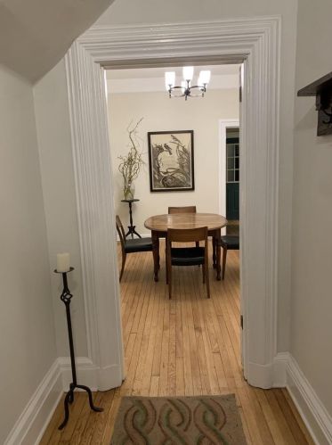 945 Jenifer St, Madison WI  53703-3521 exterior