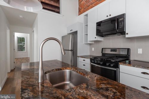 1515 Mckean St, Philadelphia PA  19145-3033 exterior