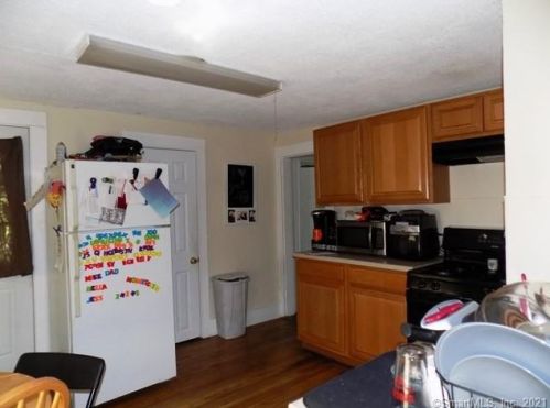 433 Migeon Ave, Torrington CT 06790-4523 exterior