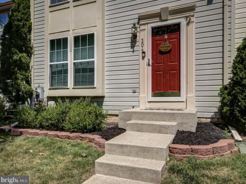 204 Foxtree Dr, Glen Burnie, MD 21061-6347