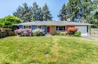 11839 4 Ave, Seattle WA  98166-4251 exterior