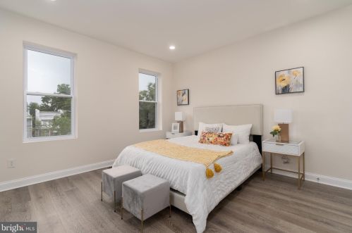 624 Kenyon St, Washington DC  20010-2910 exterior