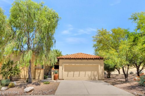 831 Camino Corrida, Tucson AZ 85704-7651 exterior
