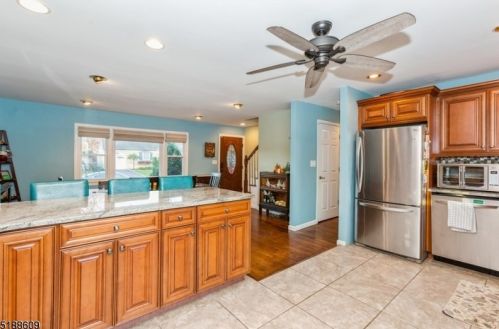 1068 Elm Ter, Rahway NJ  07065-1838 exterior