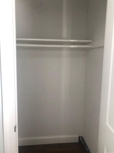 27 Marilyn Ct, Babylon NY  11704-7914 exterior