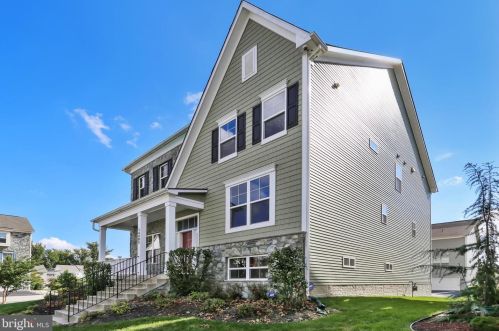 14403 Clay Rock Ln, Silver Spring MD  20906-1818 exterior