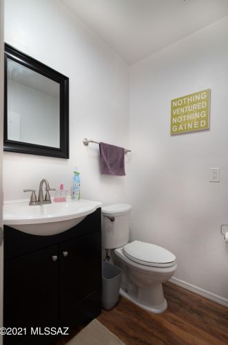 2201 Los Altos Ave, Tucson AZ  85705-5727 exterior