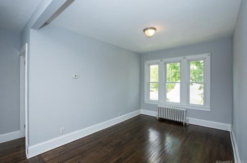 67 Orchard St, Wallingford CT 06492-4130 exterior