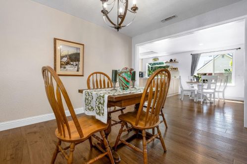 100 Cyn Rim Dr, Folsom CA 95630-2034 exterior