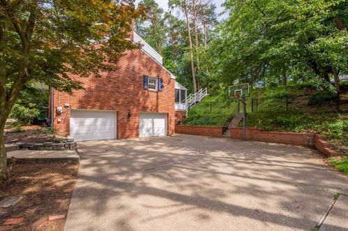 103 Ascot Pl, Pittsburgh PA 15237-4013 exterior