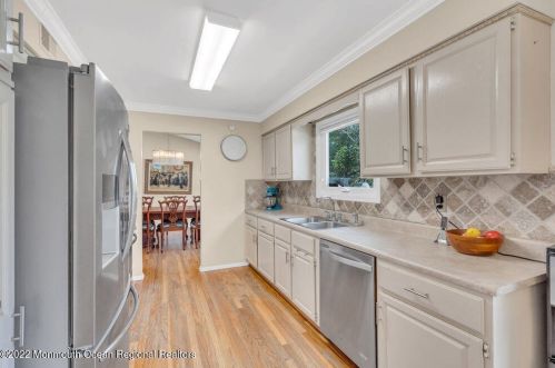 28 Linda Dr, Jackson Twp NJ 08527-5026 exterior