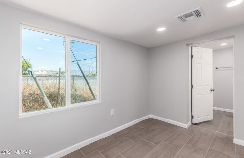 18 President St, Tucson AZ  85714-1311 exterior